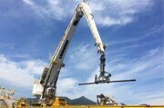 Новый манипулятор грузов от LIEBBHERR серии 100